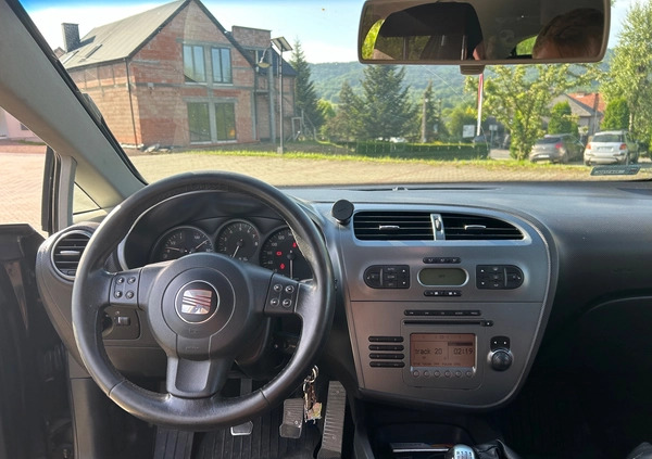 Seat Leon cena 12300 przebieg: 330000, rok produkcji 2006 z Myślenice małe 79